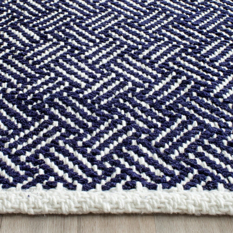 Discount π― Safavieh Boston Collection BOS680 Rug, Navy, 2'3"x7' π - Image 3