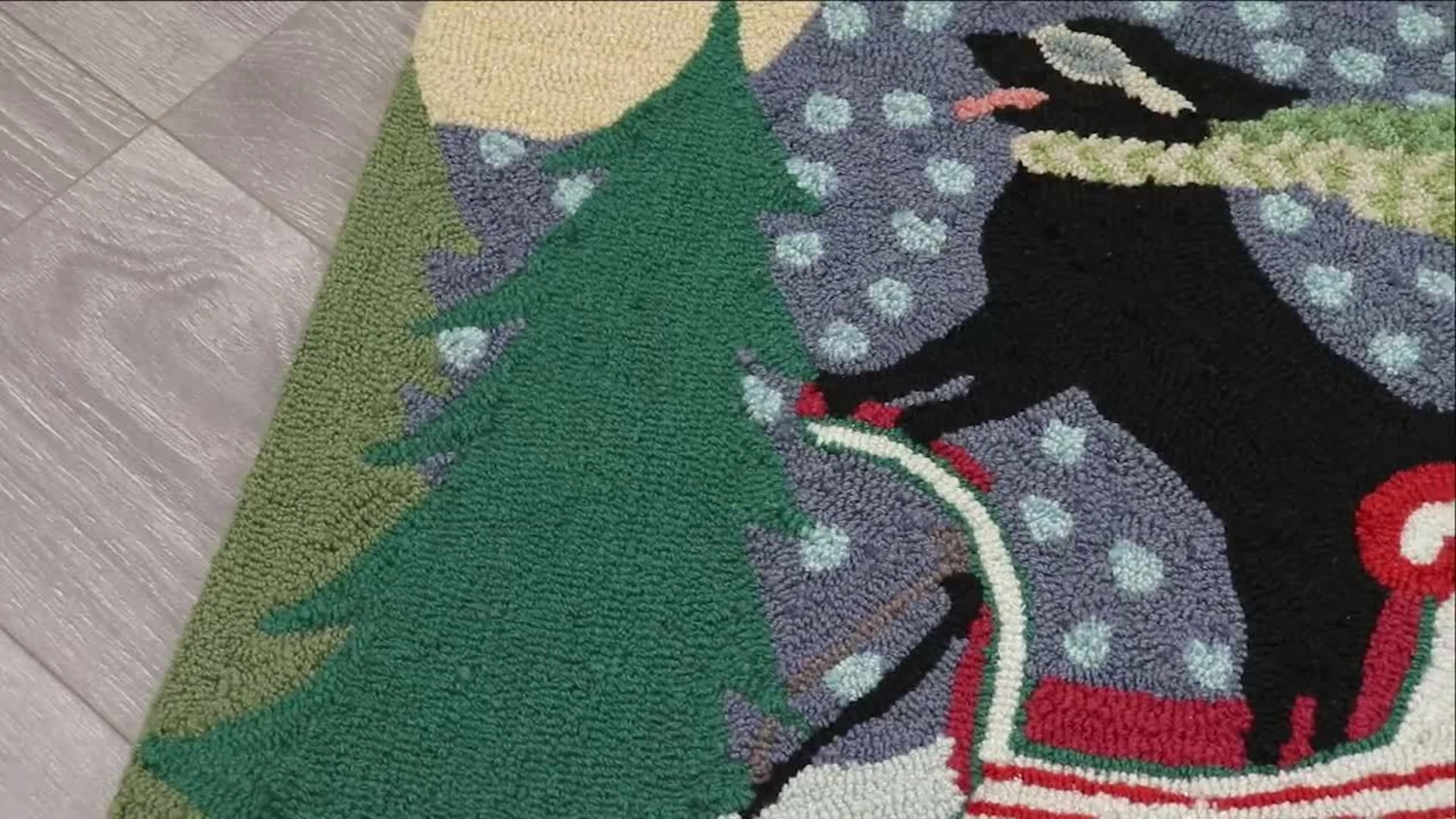 Brand new β Liora Manne Frontporch Sledding π Dog Indoor/Outdoor Rug Multi 2'6x4' π - Image 2