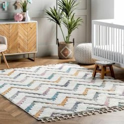 New π₯ NuLOOM Rumi High-Low Chevron Tassel Kids Shag Striped Area Rug, Beige 6' 7"x9' β¨