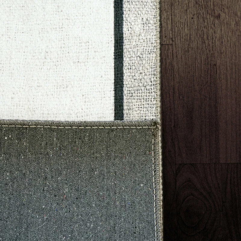 Brand new 👍 Dynamic Rugs Inc. Kidz Hockey Area Rug, 4'x6' ❤️ - Image 4