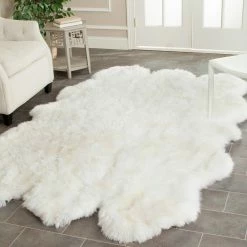 Buy 🥰 Safavieh Sheepskin Collection SHS211 Rug, White, 4' X 6' 🥰