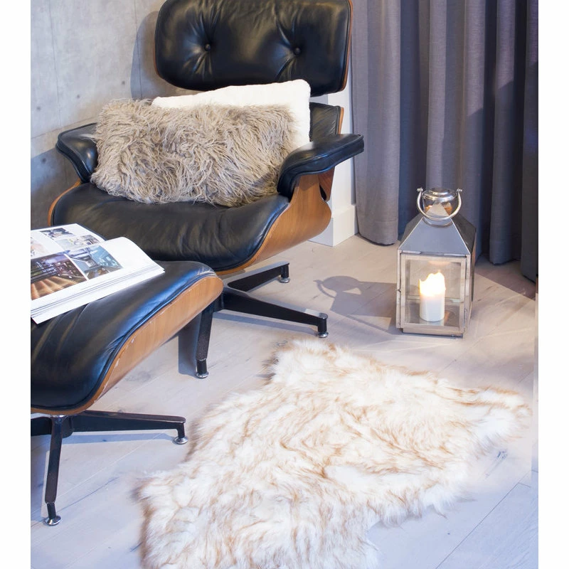 Flash Sale β€οΈ LUXE FAUX FUR Gordon Faux Sheepskin Throw, 2'x3', Gradient Tan π